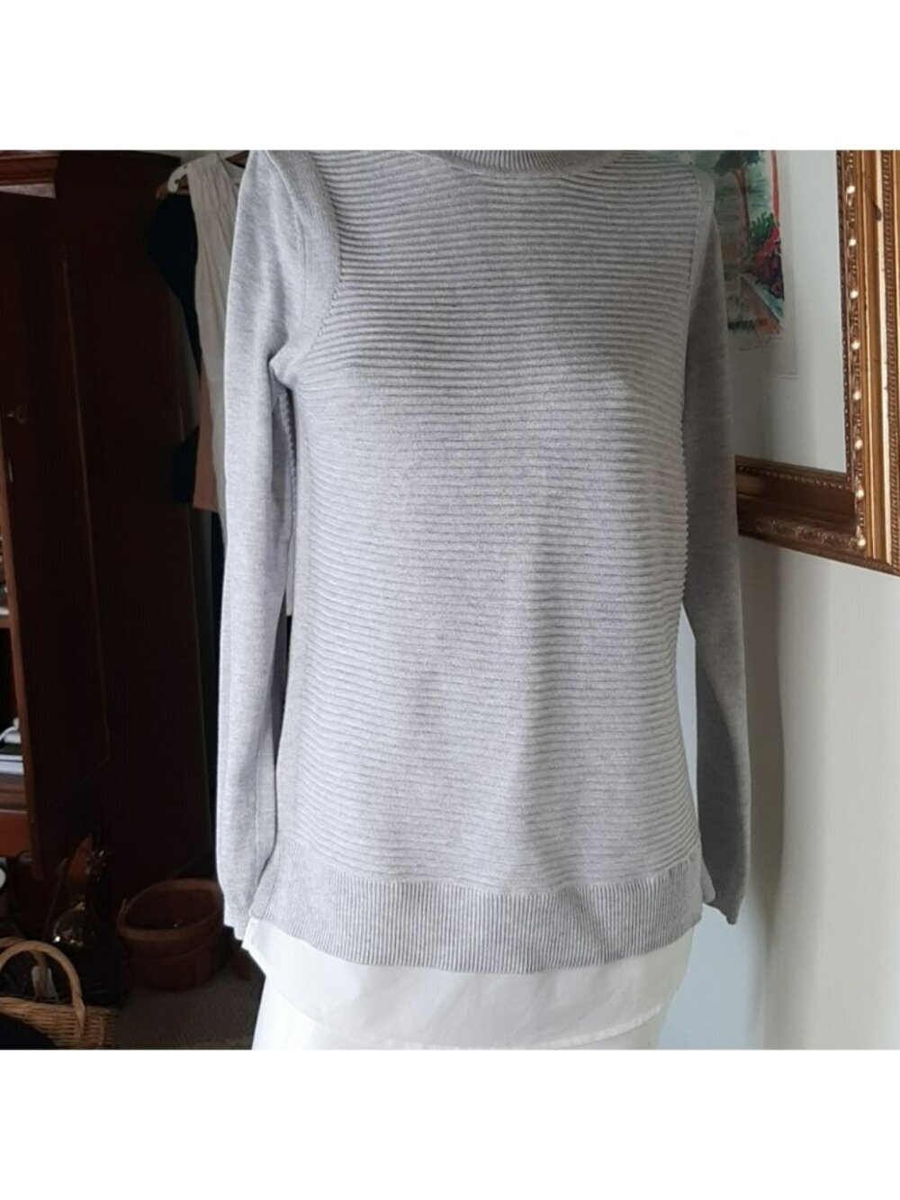 Hillary Radley Light‎ sweater